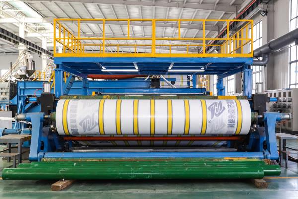 How to distinguish the tarpaulin from the good or bad