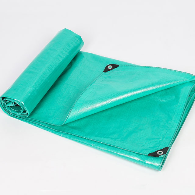 Comparison of waterproofing between PE tarpaulin and PVC coated cloth